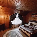Ξενοδοχείο Toga Yablunytsya