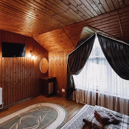 Hotel Toga Yablunytsya