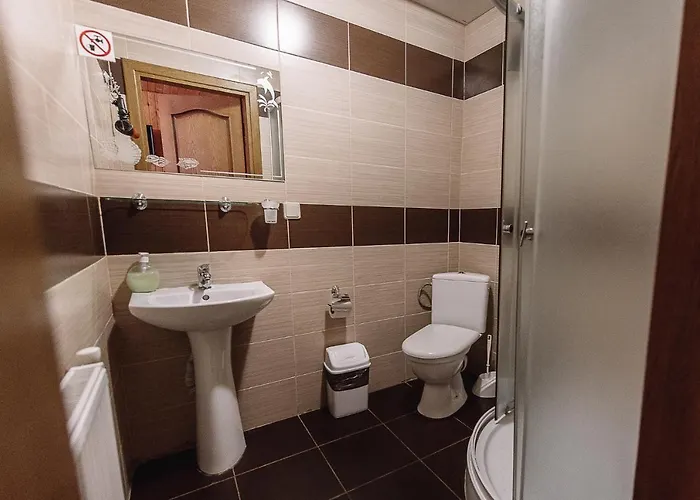 Toga Hotel Yablunytsia