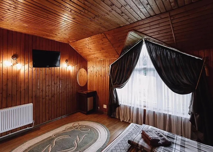 Hotel Toga Yablunytsia